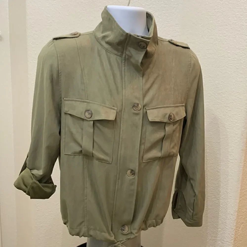 Staccato Soul Lovers Large Sage Green Zipper Button Front PocketsWoman’s Jacket